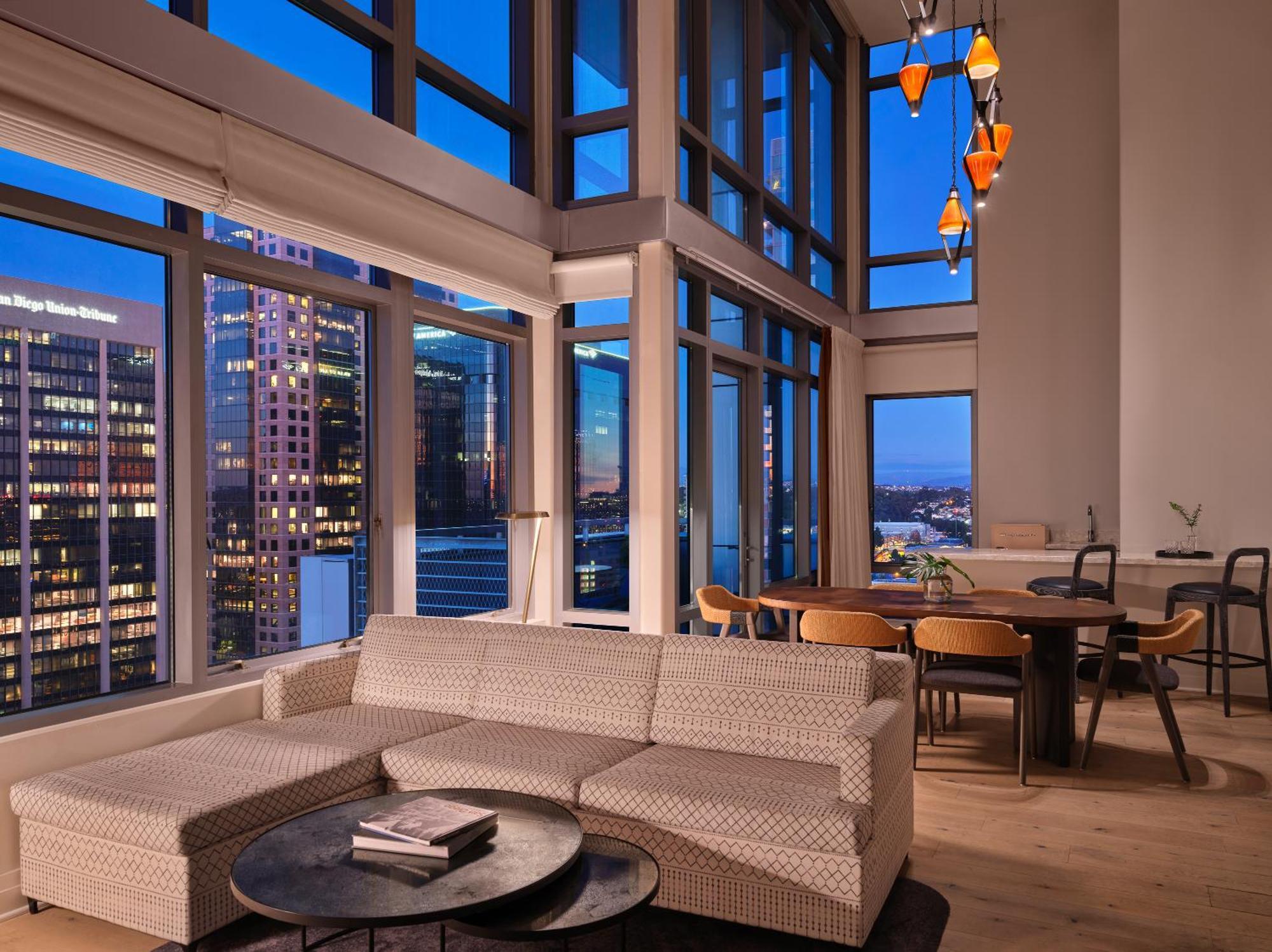 Alma Downtown, A Tribute Portfolio Hotel